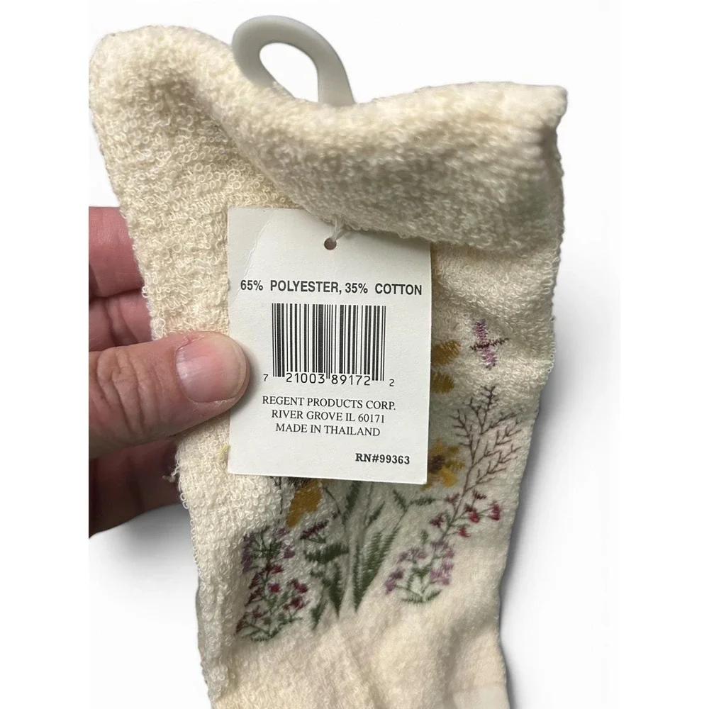 Vintage Regent Products Embroidered Fingertip Guest Towel Set of 3 Autumn Floral